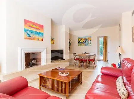 Jardines De Golondrinas 4* Μαρμπέλλα