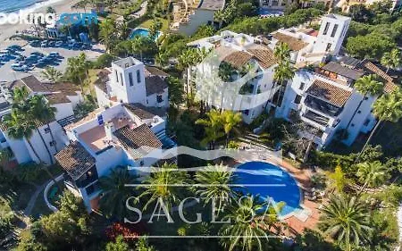 Ξενοδοχείο με διαμερίσματα Jardines De Golondrinas