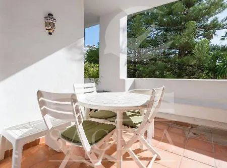 מלון דירות Jardines De Golondrinas 4*