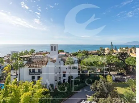 Jardines De Golondrinas Apartahotel