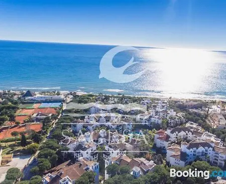 Apartahotel Jardines De Golondrinas 4*