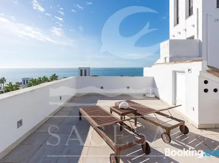 Jardines De Golondrinas Apartahotel