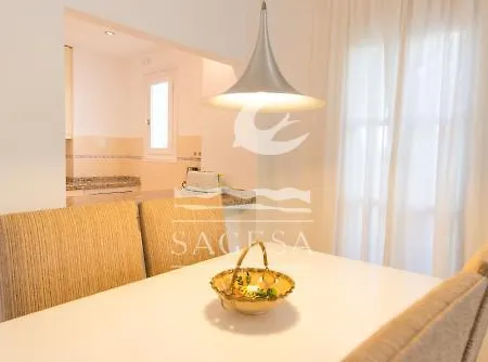 Jardines De Golondrinas 公寓式酒店 4*